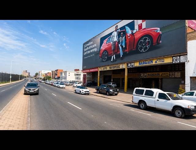 4,500M² BUILDING FOR SALE IN GREYVILLE